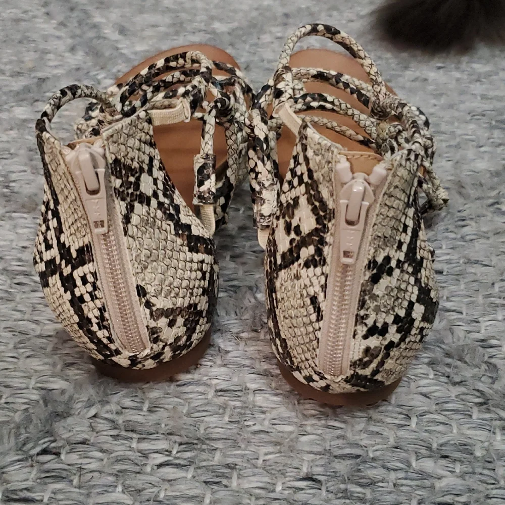 Kaari Blue Tan and Black Gladiator Sandals - Picture 3 of 5